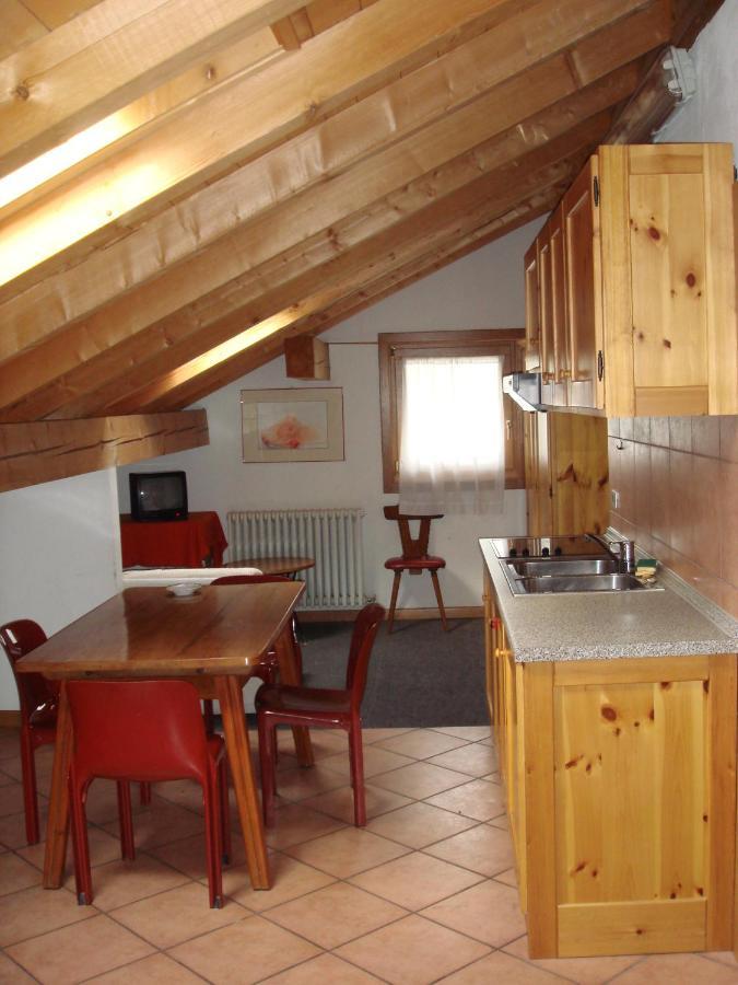Casa Stefano E Lucia Aparthotel Bormio Quarto foto